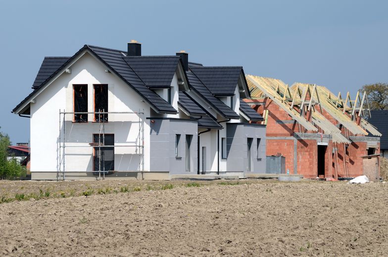 Zmiany dla budujących domy. Inwestor będzie miał na razie wybór, potem obowiązek