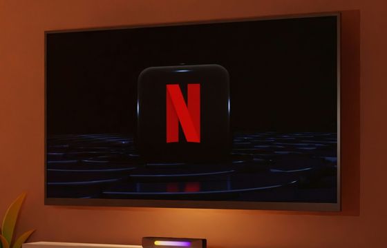 Netflix zarobił rekordowo, ale inwestorzy kręcą nosem. Te filmy i seriale były hitami
