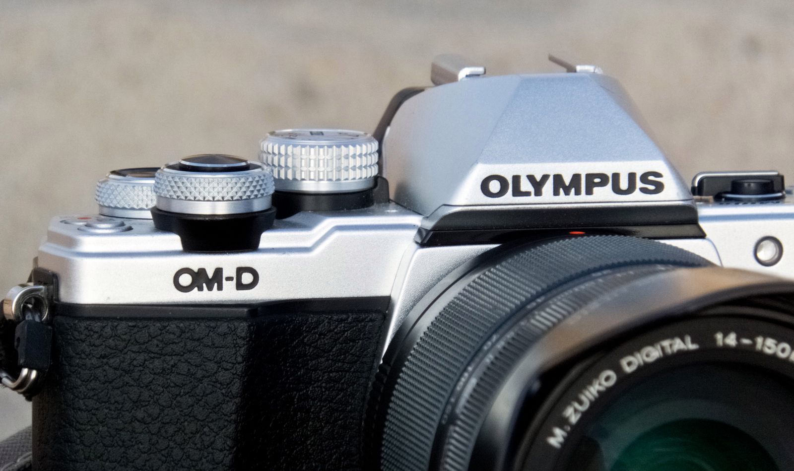 Olympus E-M10 II – co nowego, co fajnego? Wrażenia ze współpracy [test] 1