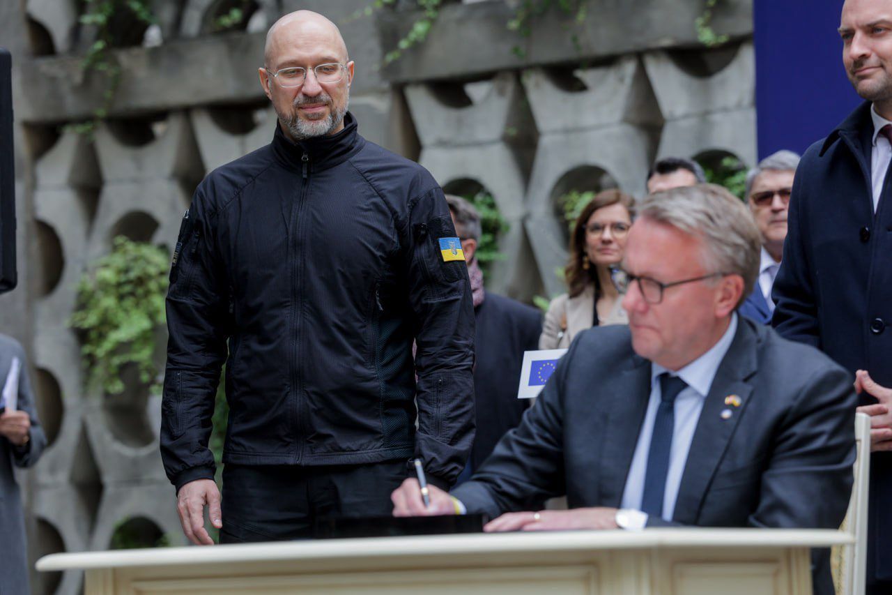 EU taps frozen Russian assets to arm Ukraine