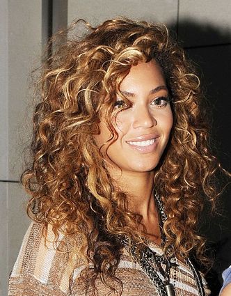 Beyonce zmieniła fryzurę!