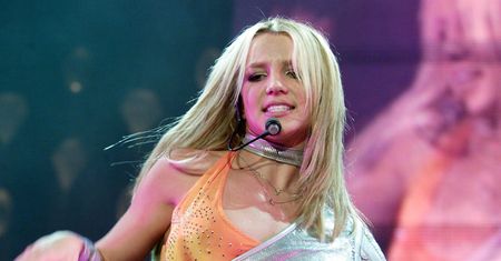 Britney Spears jest w rozpaczy. Mówi o fałszywych osobach wokół niej