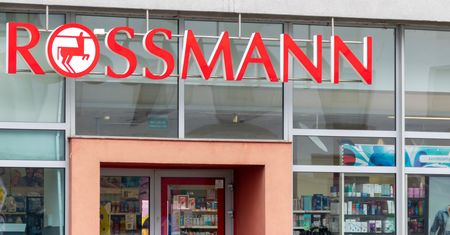 Tylko 0,99 zł za sztukę. Rossmann zaskakuje promocją