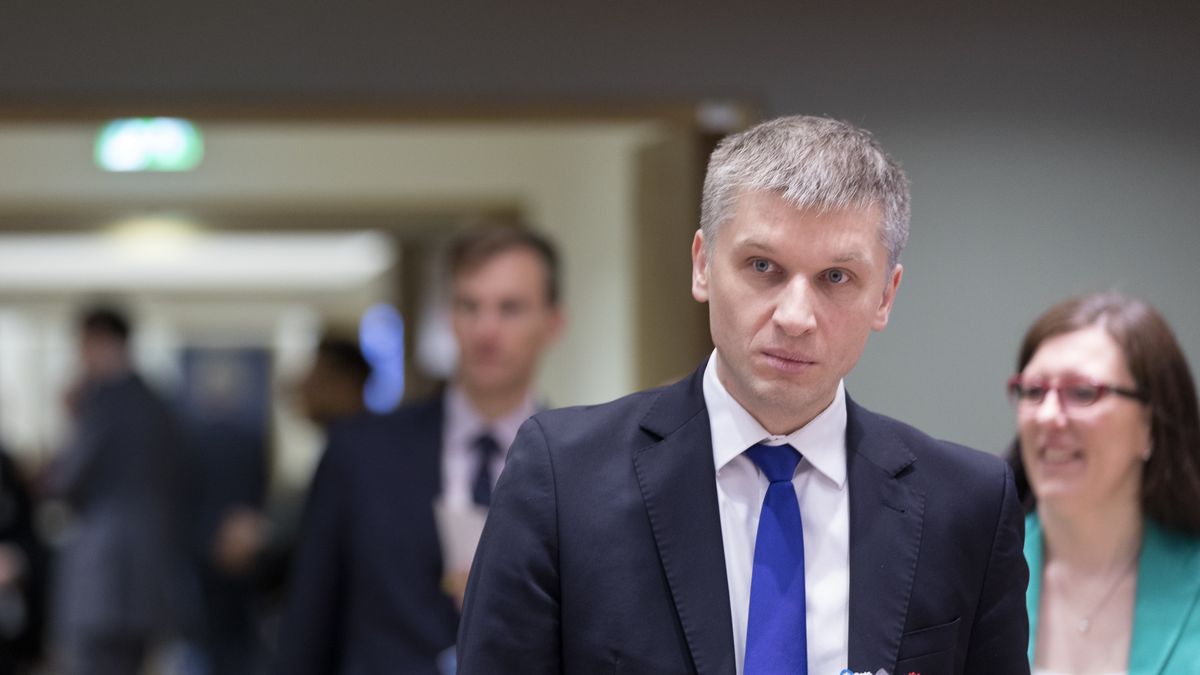 Piotr Nowak nowym ministrem rozwoju. Powrót do rządu