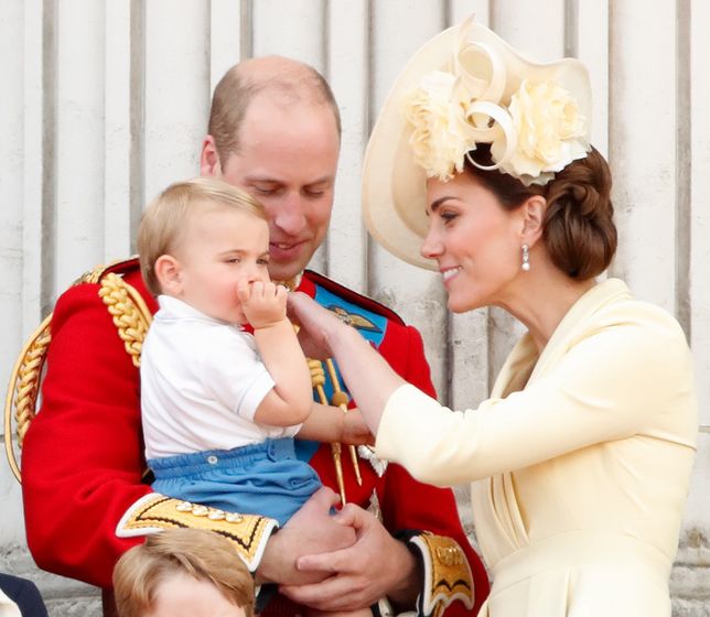 Trooping The Colour 2019LONDON, UNITED KINGDOM - JUNE 08: (EMBARGOED FOR PUBLICATION IN UK NEWSPAPERS UNTIL 24 HOURS AFTER CREATE DATE AND TIME) Prince William, Duke of Cambridge, Catherine, Duchess of Cambridge and Prince Louis of Cambridge watch a flypast from the balcony of Buckingham Palace during Trooping The Colour, the Queen's annual birthday parade, on June 8, 2019 in London, England. The annual ceremony involving over 1400 guardsmen and cavalry, is believed to have first been performed during the reign of King Charles II. The parade marks the official birthday of the Sovereign, although the Queen's actual birthday is on April 21st. (Photo by Max Mumby/Indigo/Getty Images)Max Mumby/Indigo