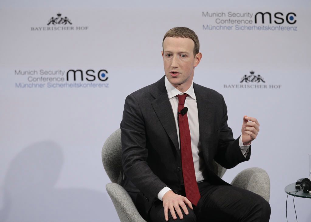 Prezes Facebooka, Mark Zuckerberg, na Munich Security Conference, fot. Getty Images