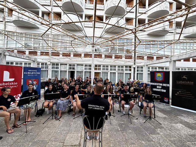 Orkiestra Dęta Ochotniczej Straży Pożarnej z Lubartowa na międzynarodowym festiwalu w Chorwacji