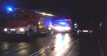 Z regionu: Tragedia w świąteczną noc. Jedna osoba nie żyje, kilka zostało rannych