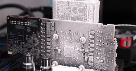 Radeon RX 6900 XT podkręcony na ciekłym azocie - uzyskany wynik robi wrażenie
