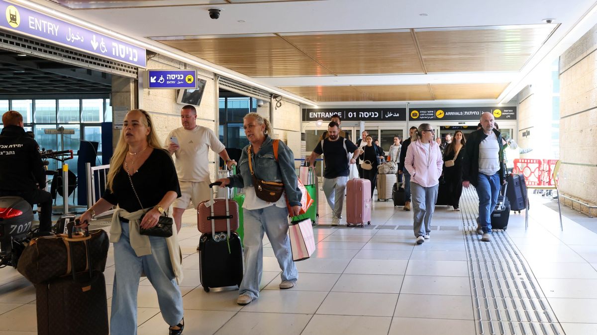 Turyści utknęli  w różnych częściach świata 