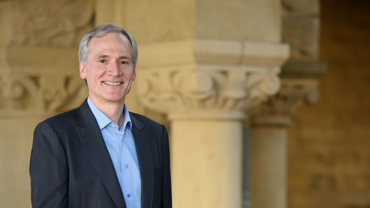 Rektor Uniwersytetu Stanforda zrezygnował ze stanowiska.