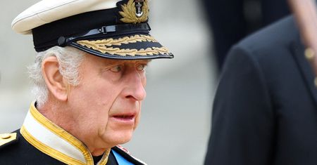 Pogrzeb królowej Elżbiety. Król Karol nie umiał powstrzymać łez przed ceremonią
