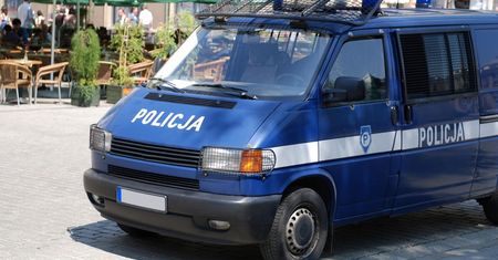 Telefon zniknął z otwartego iveco. Straty wyniosły 1200 złotych
