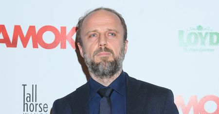 "Wyzywam cię na pojedynek". Łukasz Simlat do Jarosława Kaczyńskiego