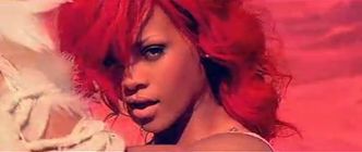 Już jest NOWY, KOLOROWY TELEDYSK RIHANNY! (WIDEO)