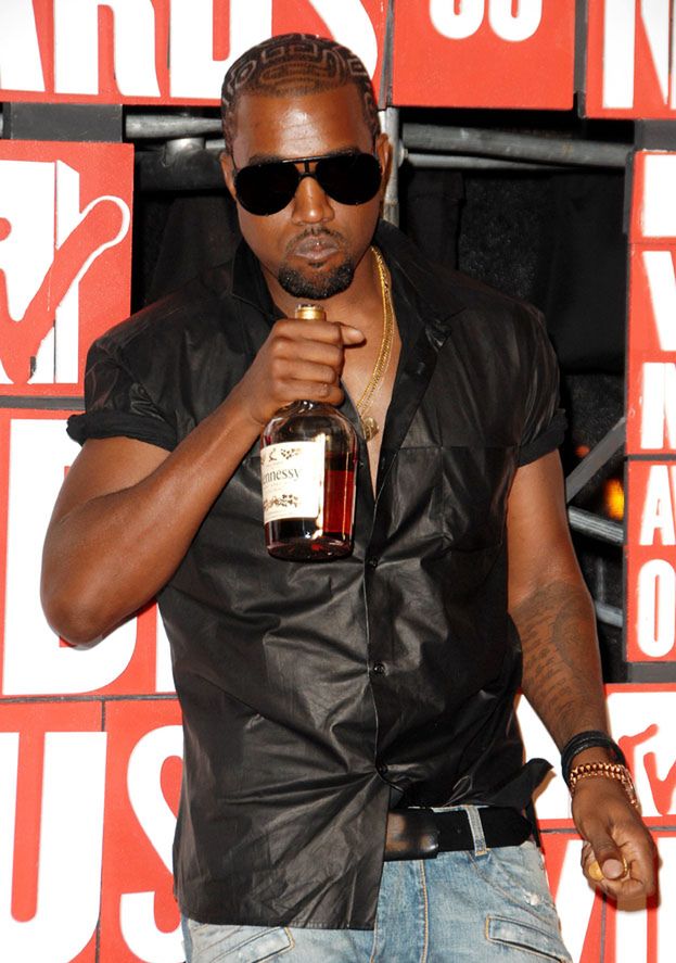 NAGIE zdjęcia Kanye Westa na sprzedaż!
