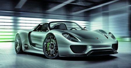 Supersportowe Porsche 918 już w styczniu?
