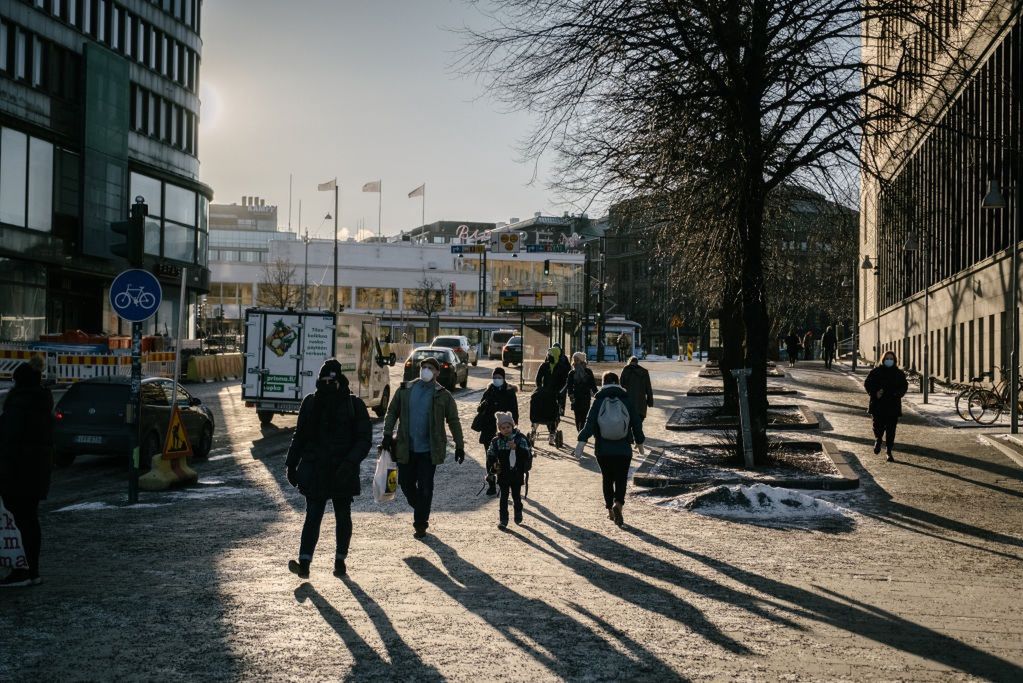 Finlandia. Rząd chce wprowadzić nakaz pozostawania w domach