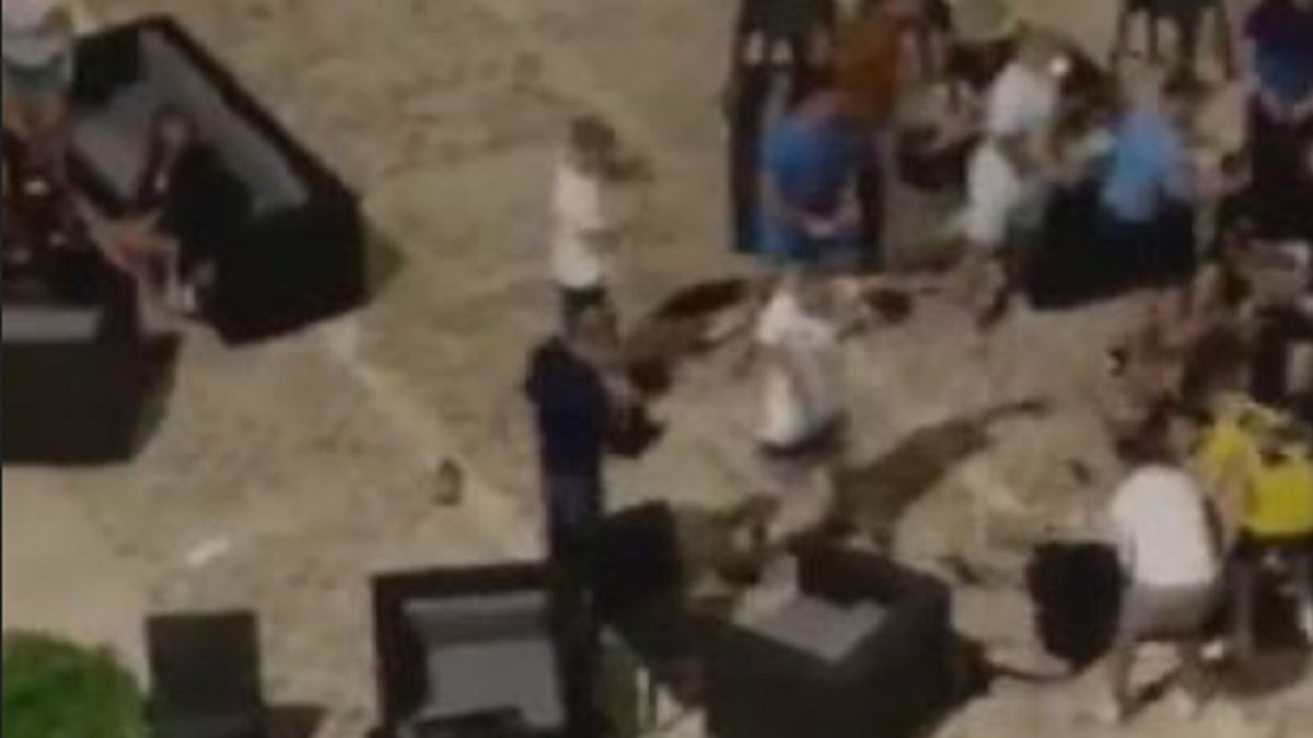 Turyści poili się w tureckim kurorcie. 