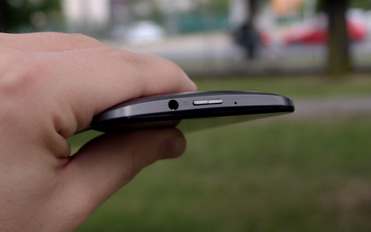 Asus ZenFone 2 (ZE551ML) z 4 GB pamięci RAM - test i recenzja 7