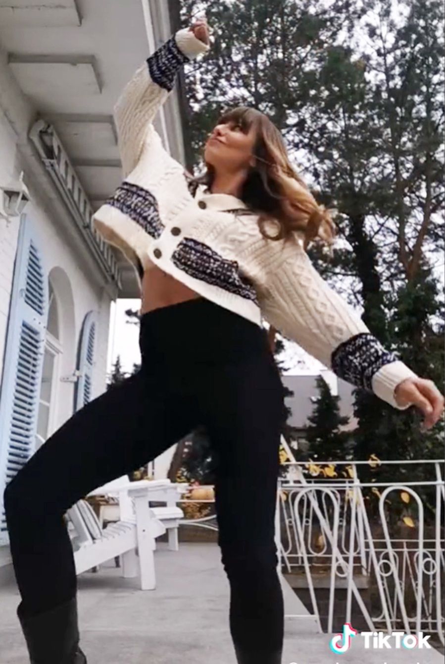 Anna Lewandowska tańczy z metką