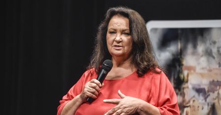 Przez lata milczała w sprawie syna. Anna Dymna wyjaśnia