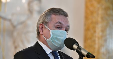 Odmrażanie gospodarki. Co z tarczą antykryzysową dla artystów? Piotr Gliński rozwiewa nadzieje ws. kin i teatrów