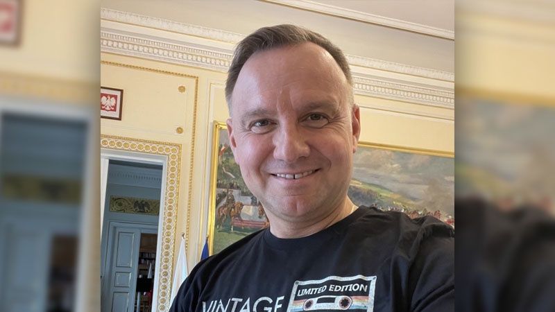 Prezydent Andrzej Duda zapisał się na szczepienie