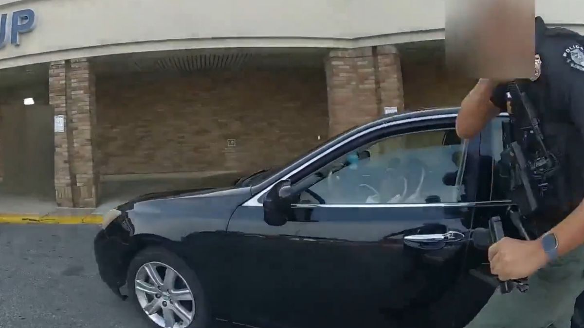 Kobieta została postrzelona przez policję.