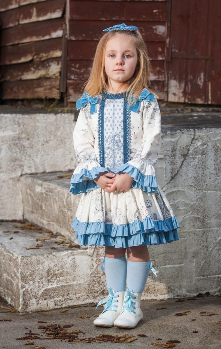 Dziewczynka u której stwierdzono nadwagę / thelondoneconomic.com