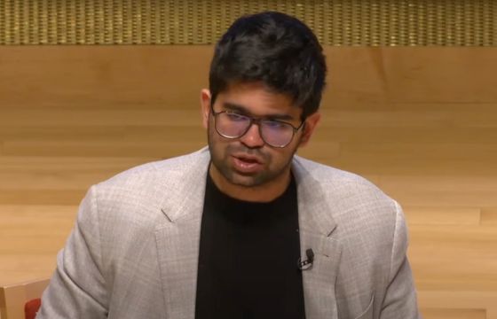 Gigant AI ma dzielić się przychodami z wydawcami