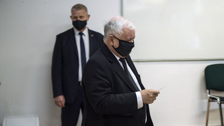 PiS odwiesza polityków, którzy zagłosowali wbrew rekomendacji partii