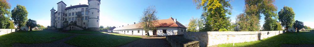 Jak z pomocą smartfonu zdobywać warownie? 18