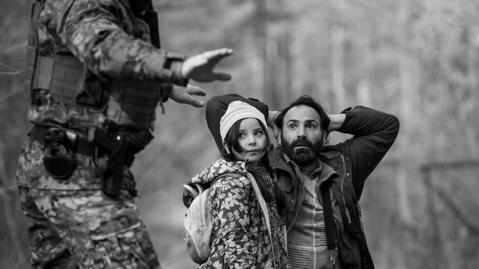 kadr z filmu Agnieszki Holland "Zielona granica"