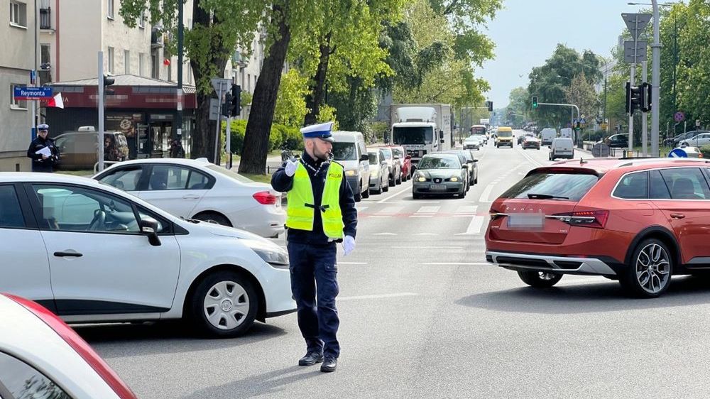 Zbyt duża liczba aut bywa przyczyną korków