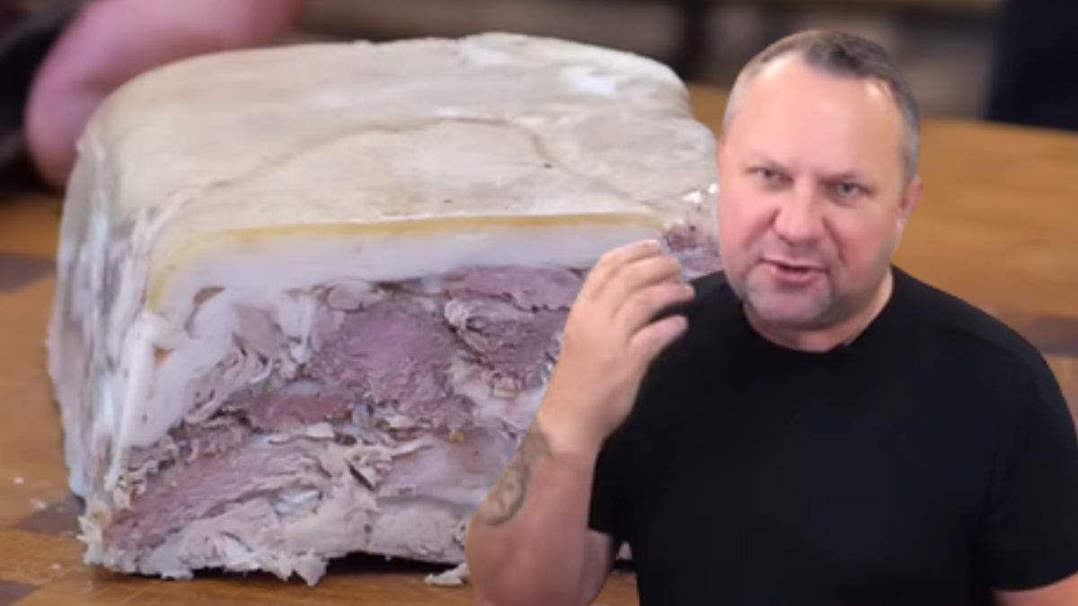 Zobacz, jak znany kucharz przyrządza golonkę na zimno