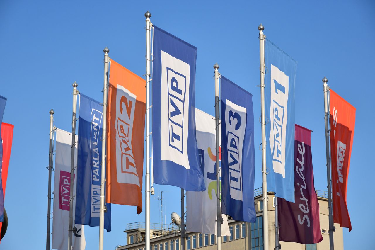 Ministra zapowiedziała koniec abonamentu RTV. Ekspert ocenia, że "za długo to trwało"