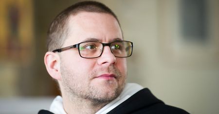 Ojciec Gużyński nie oszczędził biskupów po ich słowach o szczepionkach na COVID