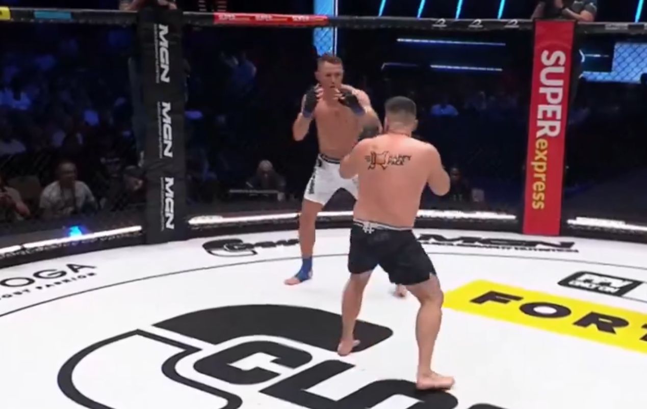 Clout MMA - walka Jakuba Rzeźniczaka