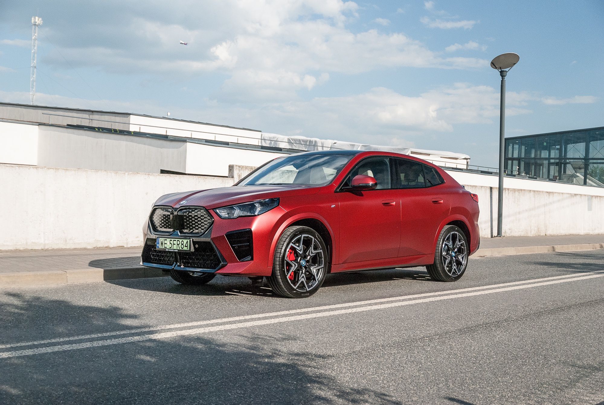 BMW iX2