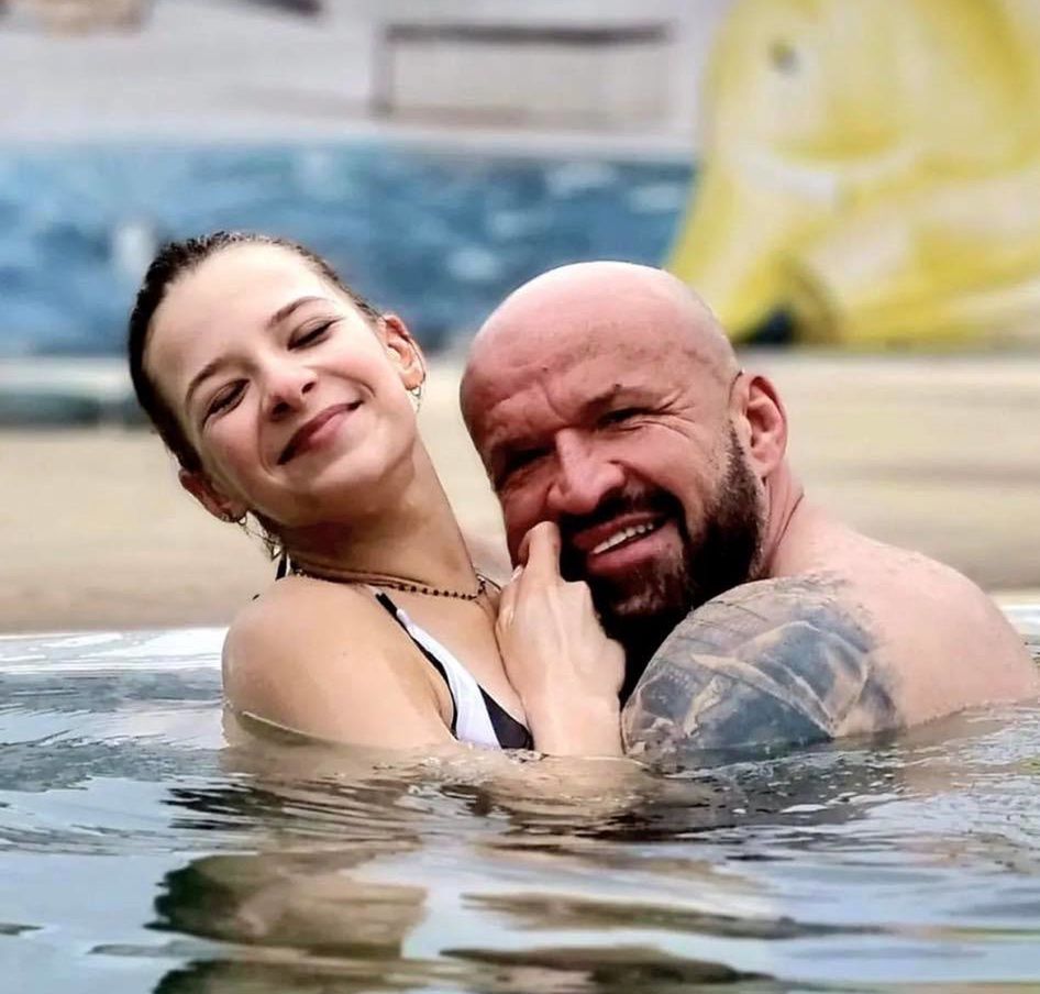Tomasz Oświeciński z rodziną
