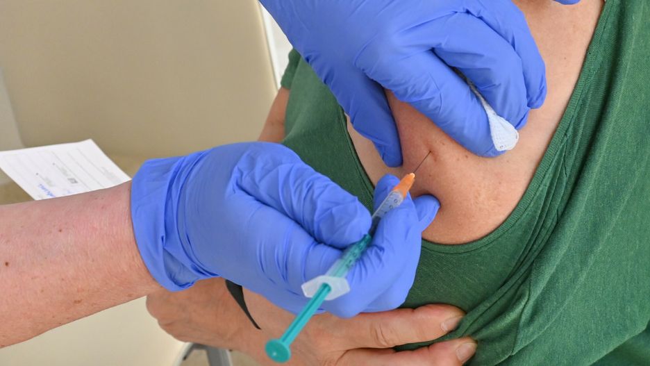 reporter_baza_2021-0511.05.2021 Tarnow Szczepienie nauczycieli druga dawka szczepionki AstraZeneca.  fot. Tadeusz Koniarz/REPORTERTadeusz Koniarz/REPORTER