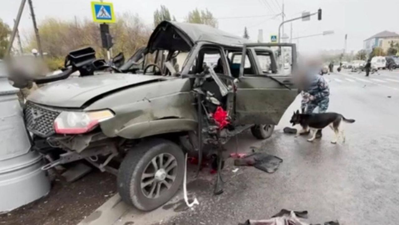 The chief of staff in Luhansk is dead. A car exploded.