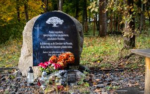 Zabytkowy cmentarz ewangelicki w Pleceminie