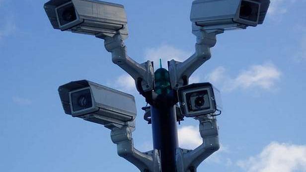 Internauto, śledź się sam! Absurdalny pomysł europosła 1