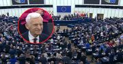Wszyscy wstali. Tak europosłowie podziękowali Jerzemu Buzkowi