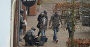 Akcja policji w Holandii. Zamaskowany mężczyzna wziął zakładników