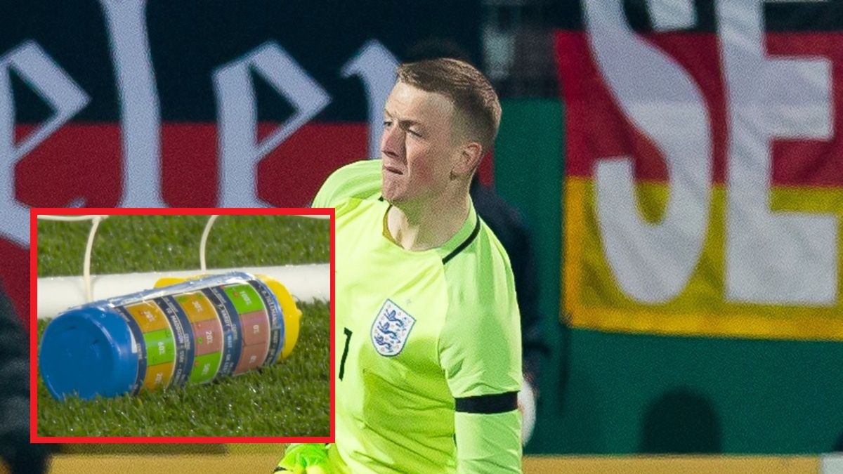 Jordan Pickford wyszedł na mecz ze specjalnym bidonem