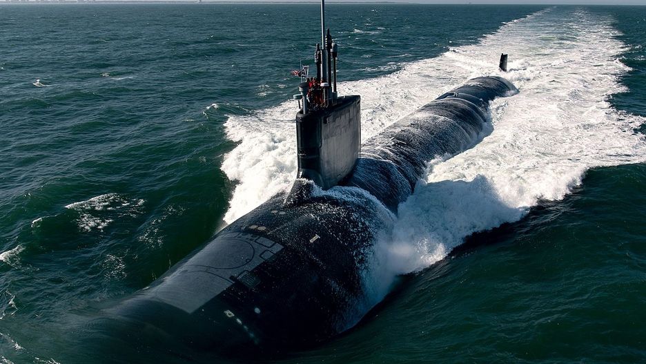 Okręt podwodny USS Montana podczas testów