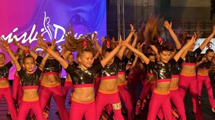 Wieluński Dance 2026. Tysiąc tancerzy z całej Polski bierze udział w turnieju o Puchar Burmistrza Wielunia